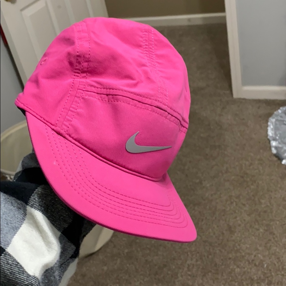 Girls pink Nike hat